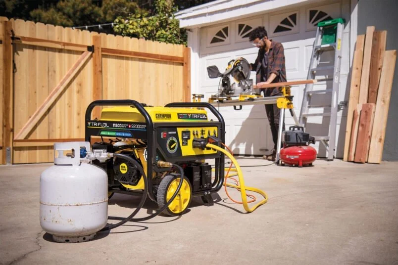 1-122-1-1.webp Champion 11,500/9,200-Watt Tri-Fuel Home Backup Portable Generators. - Image 1
